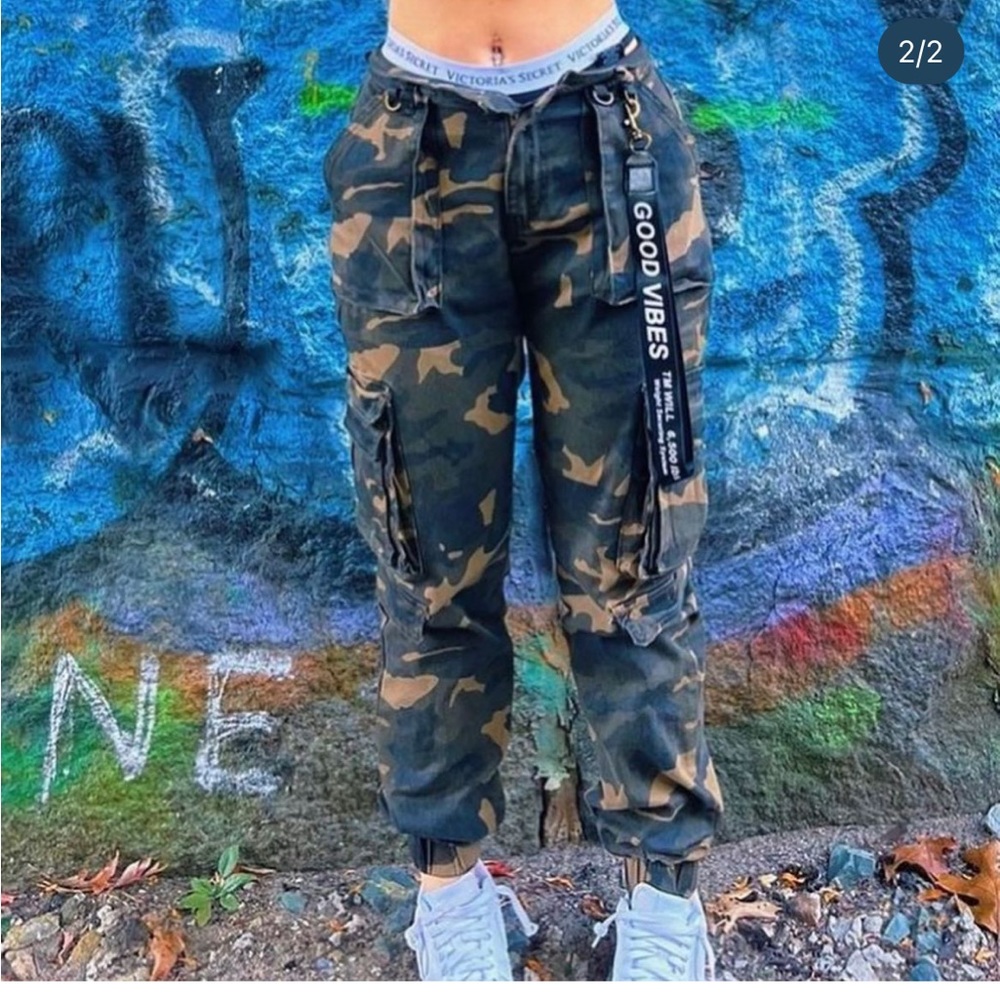 Cargo pants